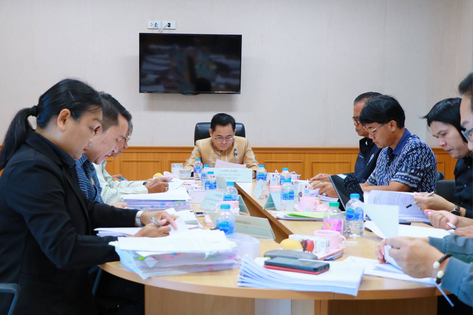 จ.สุรินทร์ จัดประชุมคณะอนุกรรมการพิจารณาการดำเนินการทางวินัยและการให้ออกจากราชการของพนักงานเทศบาลจังหวัดสุรินทร์ ครั้งที่ 1/2569